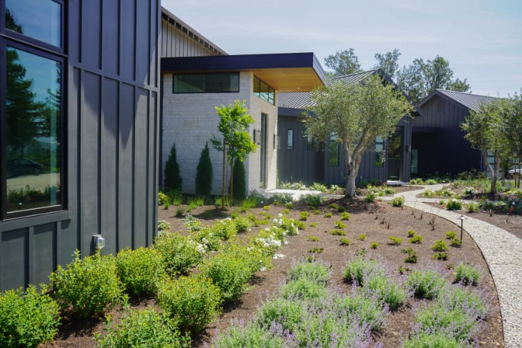 Vineyard House — 3 of 49
