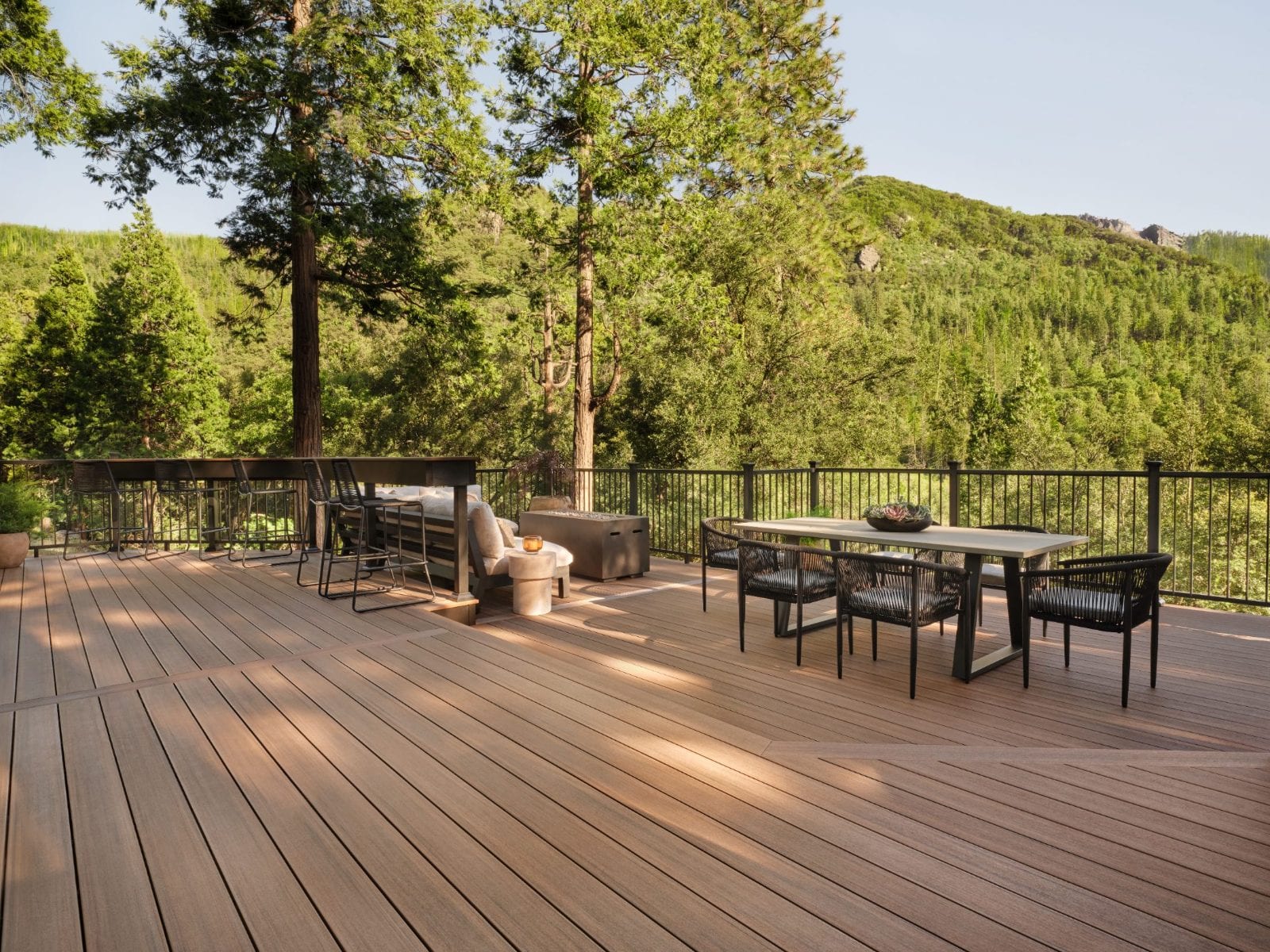 Deck Season 2026